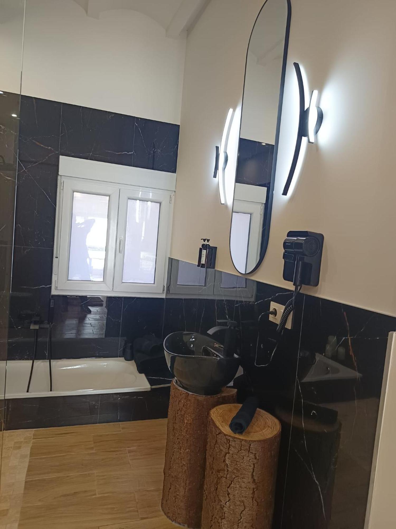 Apartamentos La Muralla 산토도밍고데라칼사다 외부 사진