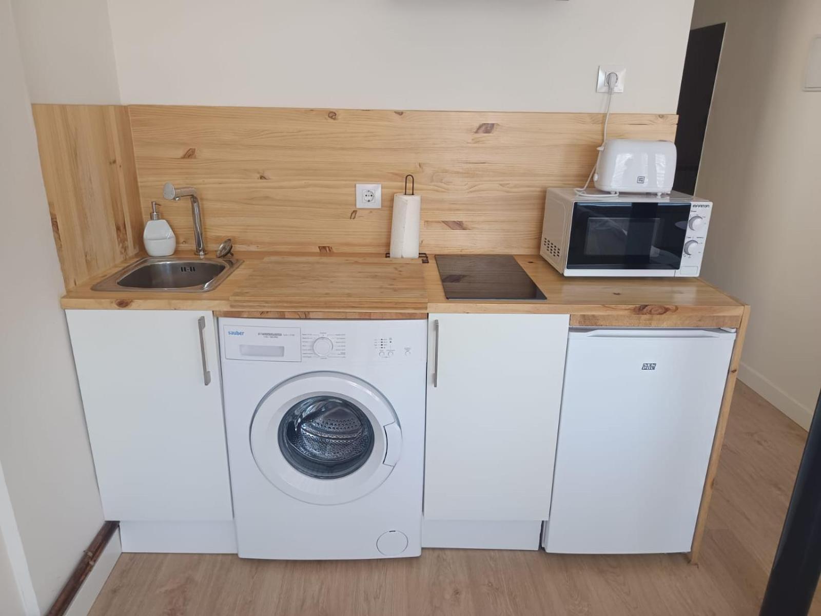 Apartamentos La Muralla 산토도밍고데라칼사다 외부 사진