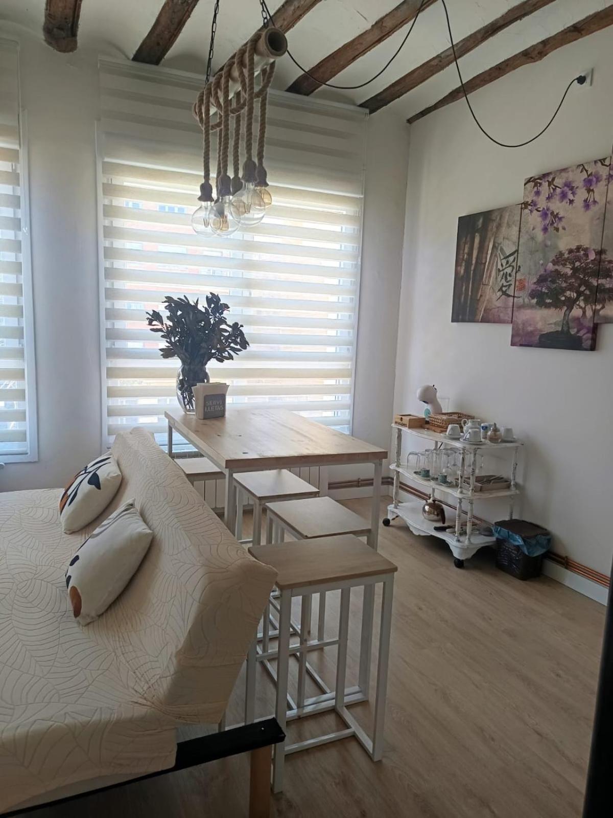 Apartamentos La Muralla 산토도밍고데라칼사다 외부 사진